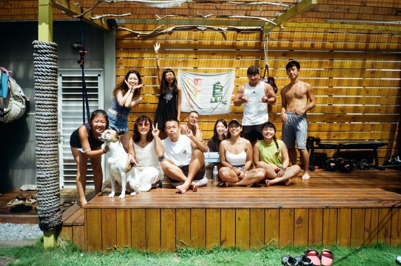 Slow Island Hostel Зелений острів Екстер'єр фото